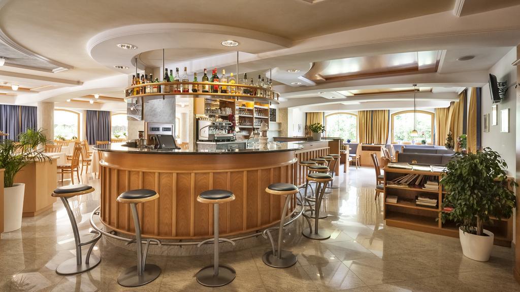 Hotel Bischofhof - Bistro Jasmin Chiusa Exterior photo